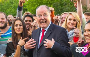 Штайнбрюк известен своими скандальными заявлениями