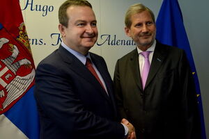 Дачич встретился с Ханом