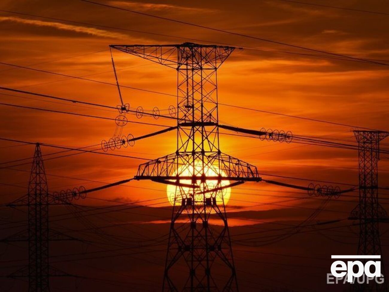 Сьогодні сепаратистські ЗМІ повідомили про припинення енергопостачання Луганська