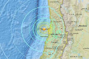 Толчки ощущались в столице Чили
