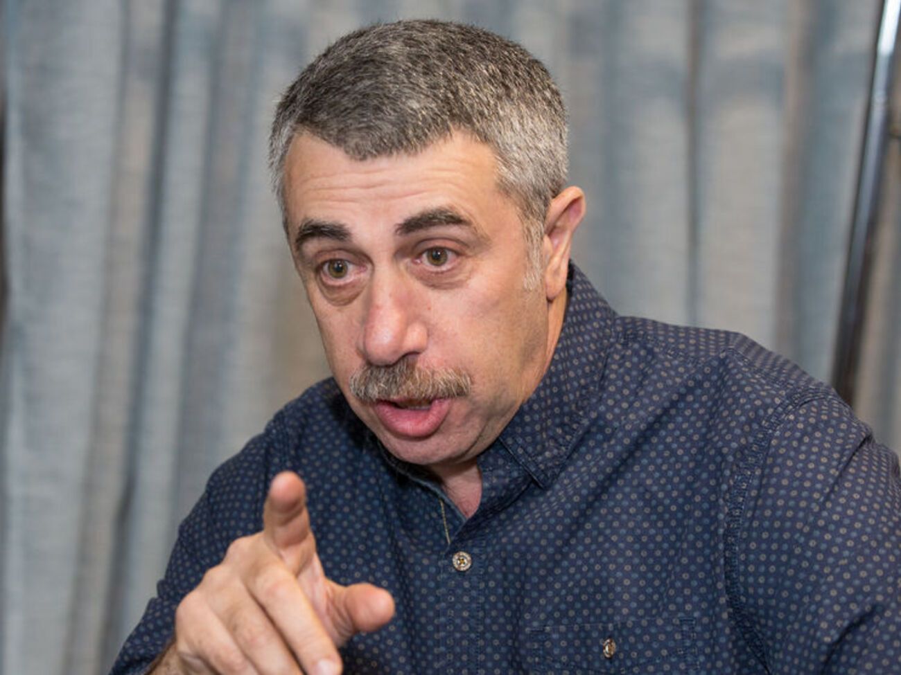 Комаровский о предвыборных обещаниях:&nbsp;Это как "поматросил &ndash; и бросил"