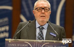 Аграмунт опинився в центрі скандалу через поїздку до Сирії з росіянами