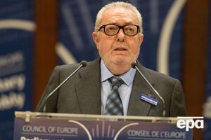 Аграмунт опинився в центрі скандалу через поїздку до Сирії з росіянами