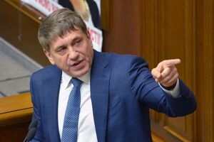 Насалик заявил, что нужно расплатиться с долгами