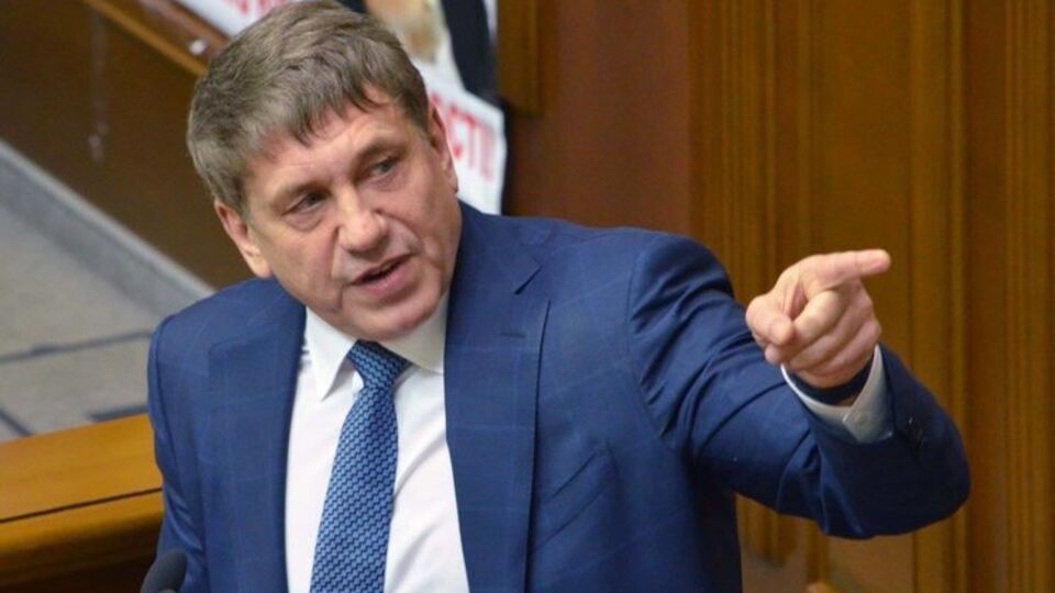 Насалик заявив, що потрібно розплатитися з боргами
