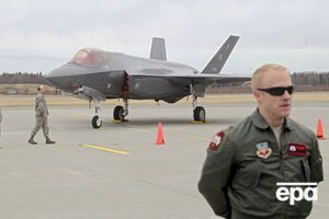 В Эстонию прибыло два самолета