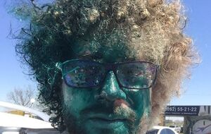 На Варламова напали в аэропорту