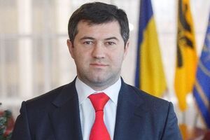Сегодня Соломенский суд должен рассмотреть продление Насирову меры пресечения