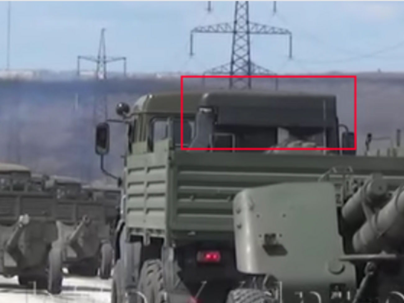 Бойовики під прикриттям параду можуть посилити передові позиції &ndash; розвідка