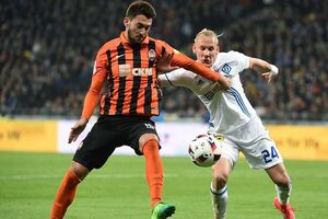 "Горняки" и "бело-синие" восемь раз встречались в финале Кубка