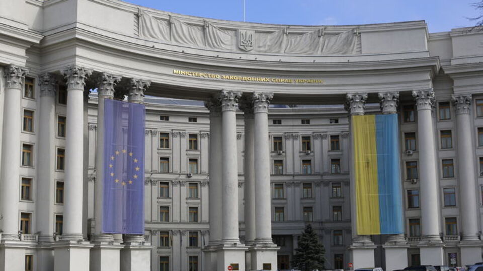 МЗС вимагає від влади Польщі врегулювати ситуацію з демонтажем пам'ятника воїнам УПА