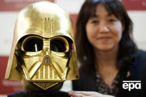 Ювелір виготовила золоту маску Дарта Вейдера до 40-річчя космічної саги