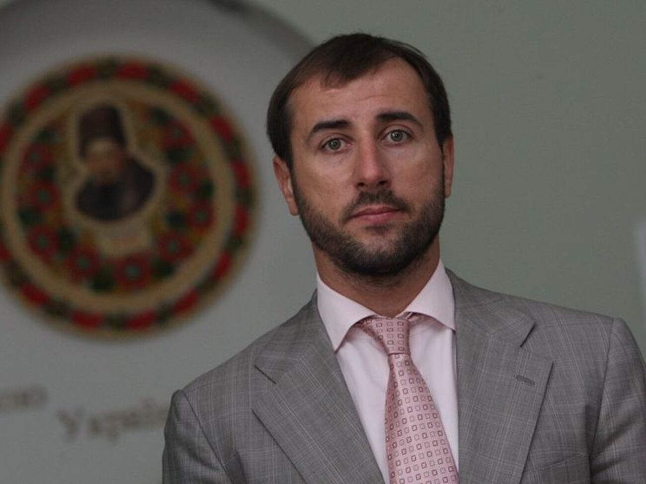 Російські "Мега Трейд" і "Снек Груп" використовують торгові марки "підозріло співзвучні з українськими торговими марками сім'ї Рибалки", пише УНН