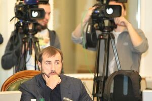 Корпорация S.Group, которая принадлежит семье Рыбалки, просит журналистов не распространять ложь