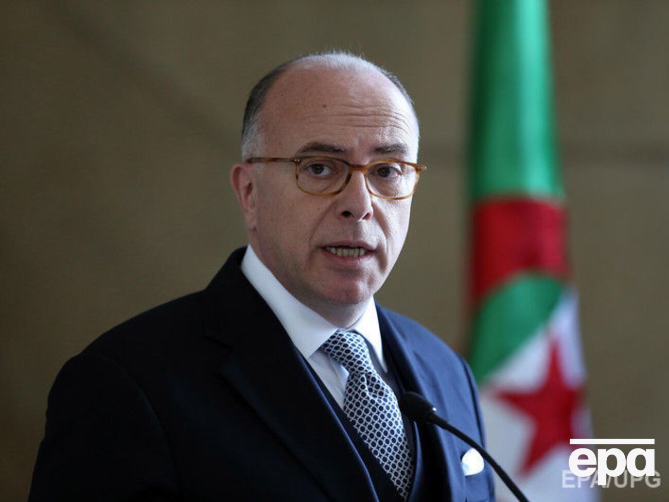 Премьера и экс-главу МВД Казнева обворовали