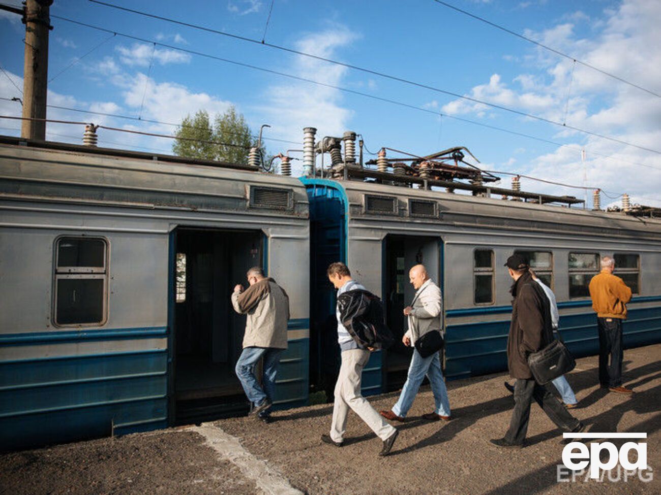 На свята призначили 26 додаткових поїздів