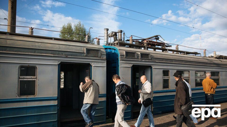 На свята призначили 26 додаткових поїздів