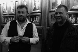 Для того, чтобы наградить Пореченкова, Бородай пришел к нему в театр