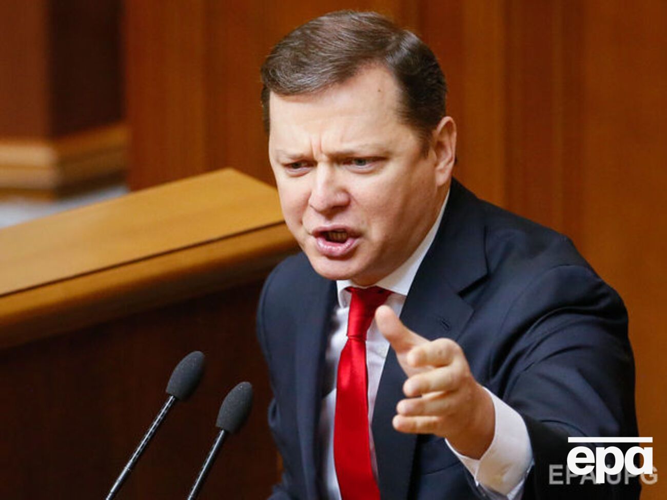 Ляшко погрожує блокувати трибуну Ради