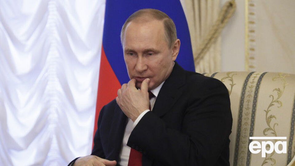 Путин не исключает бытовую и криминальную причины взрывов в метро Петербурга