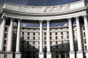 В МИД проверяют информацию о наличии граждан Украины среди пострадавших от взрыва в метро Санкт-Перетбурга