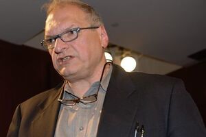 Фельштинський: Висновки про теракт поки робити рано, немає точної інформації, крім даних про перші жертви