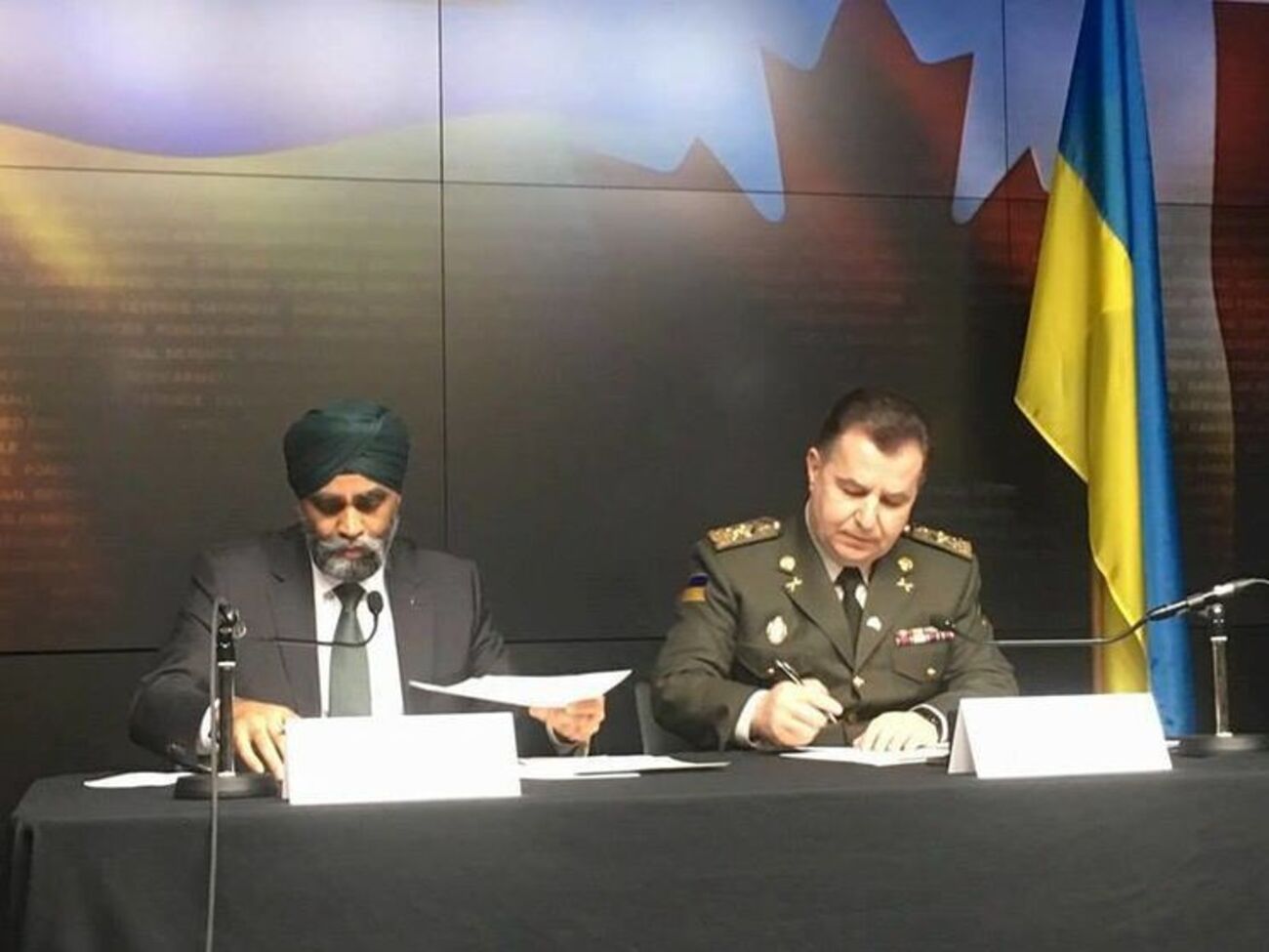 Документ підписали Саджан і Полторак