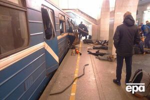 Версию о смертнике официально не комментируют