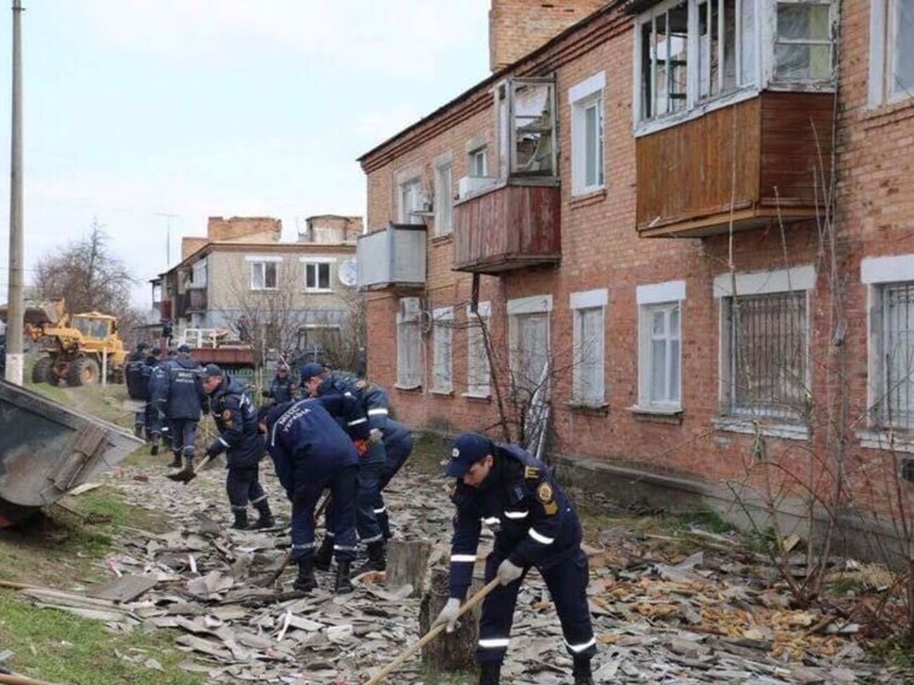 В городе проводят восстановительные работы в 54 многоэтажках и частных домах