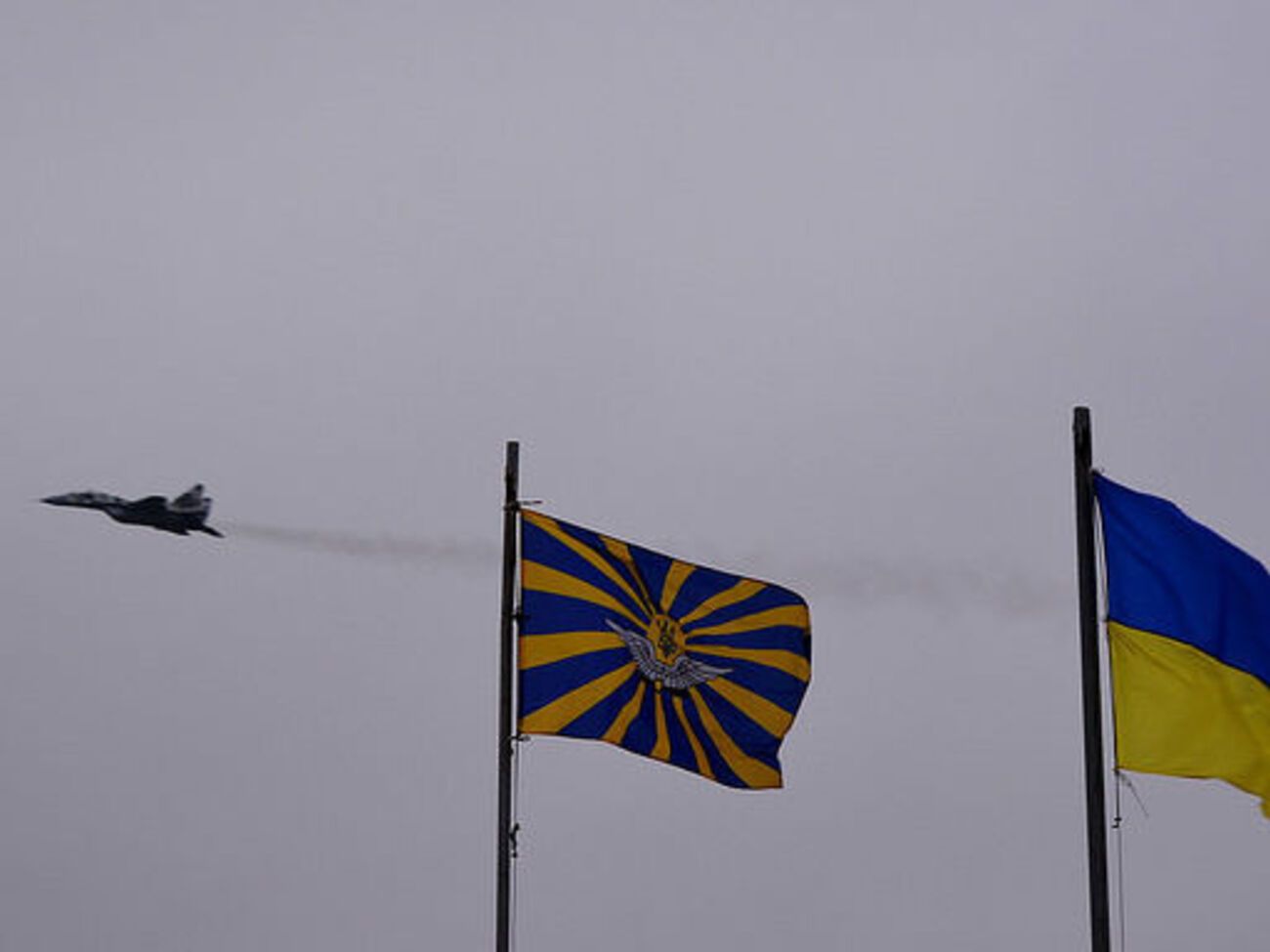 Пройшли навчання військової авіації України