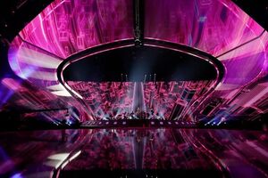 Участники "Евровидения 2017" проводят первые репетиции на сцене в Киеве. Фоторепортаж