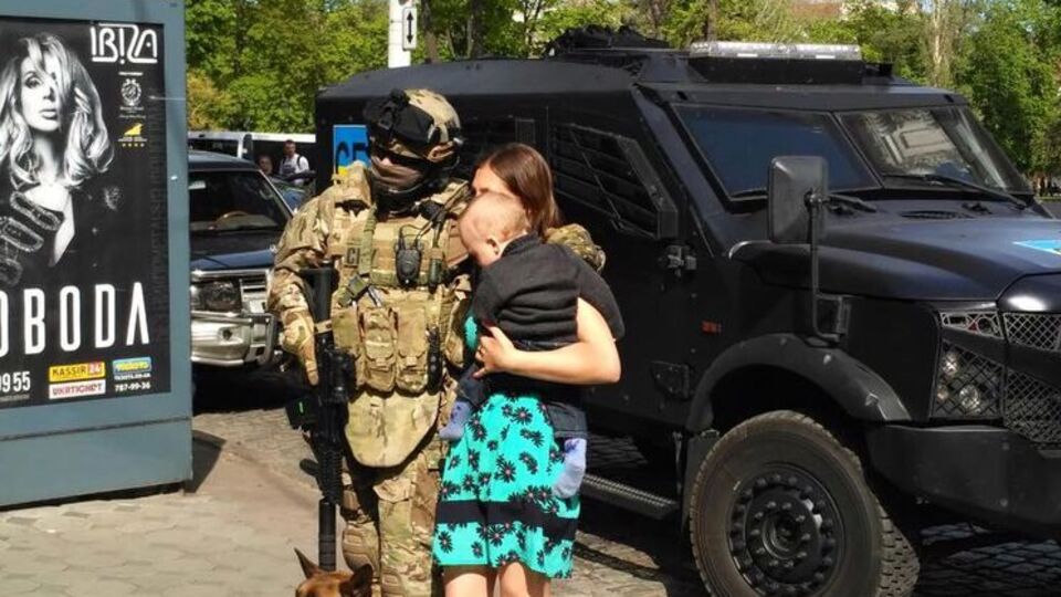 Бійці Центру спеціальних операцій "А" СБУ на вулицях Одеси