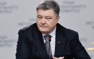 Порошенко: Украинская культура понесла невосполнимую утрату – ушел в вечность поэт Борис Олейник