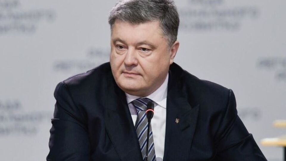 Порошенко: Украинская культура понесла невосполнимую утрату – ушел в вечность поэт Борис Олейник