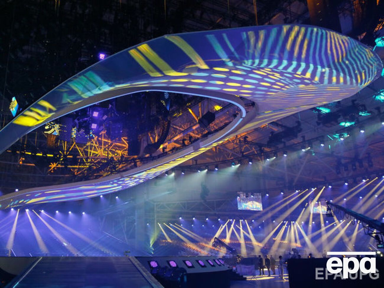 Після встановлення сцени для "Євробачення" з'ясувалося, що деякі місця не можуть бути там, де заплановані