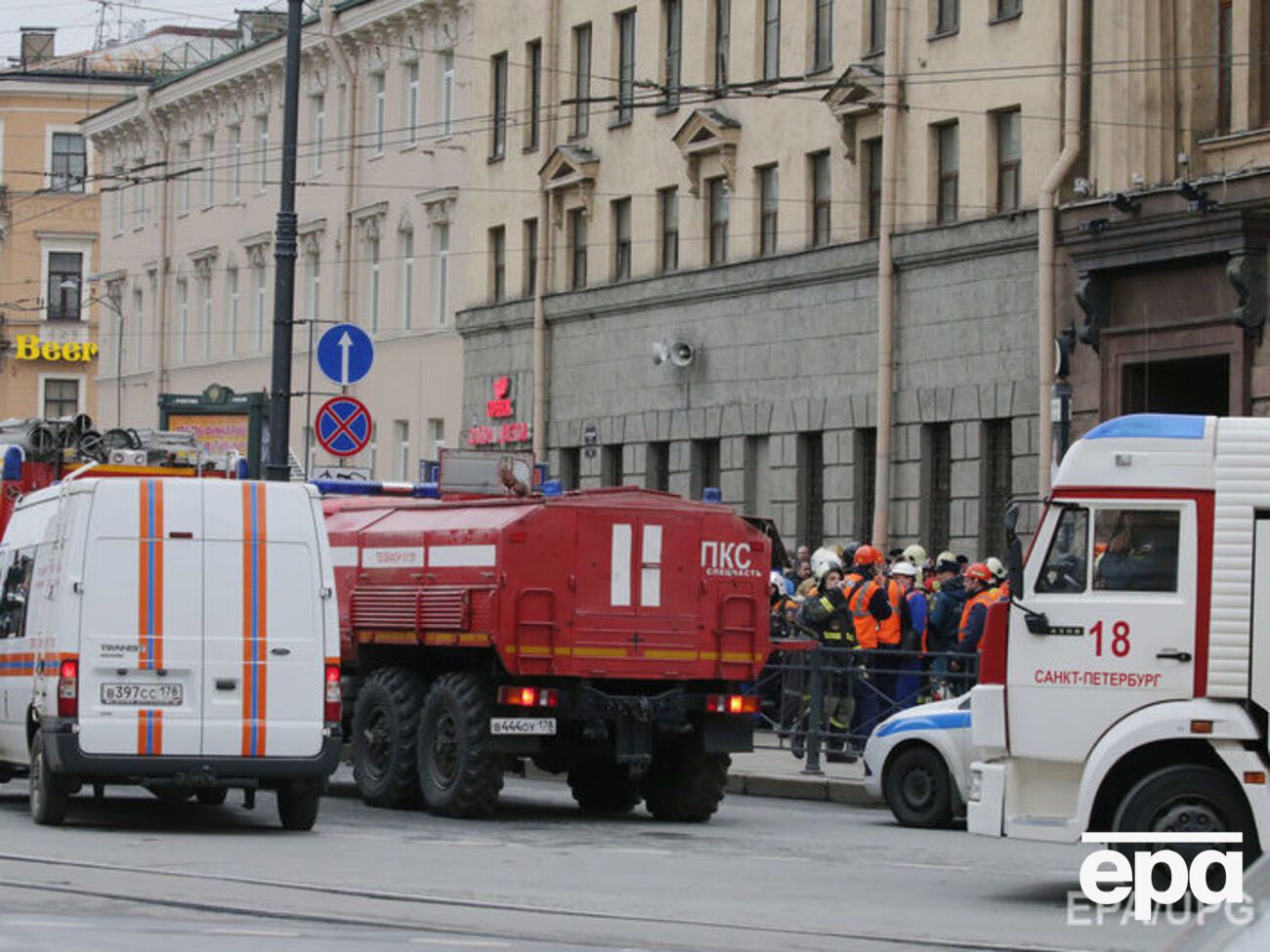 По данным МИД, украинцев среди пострадавших нет