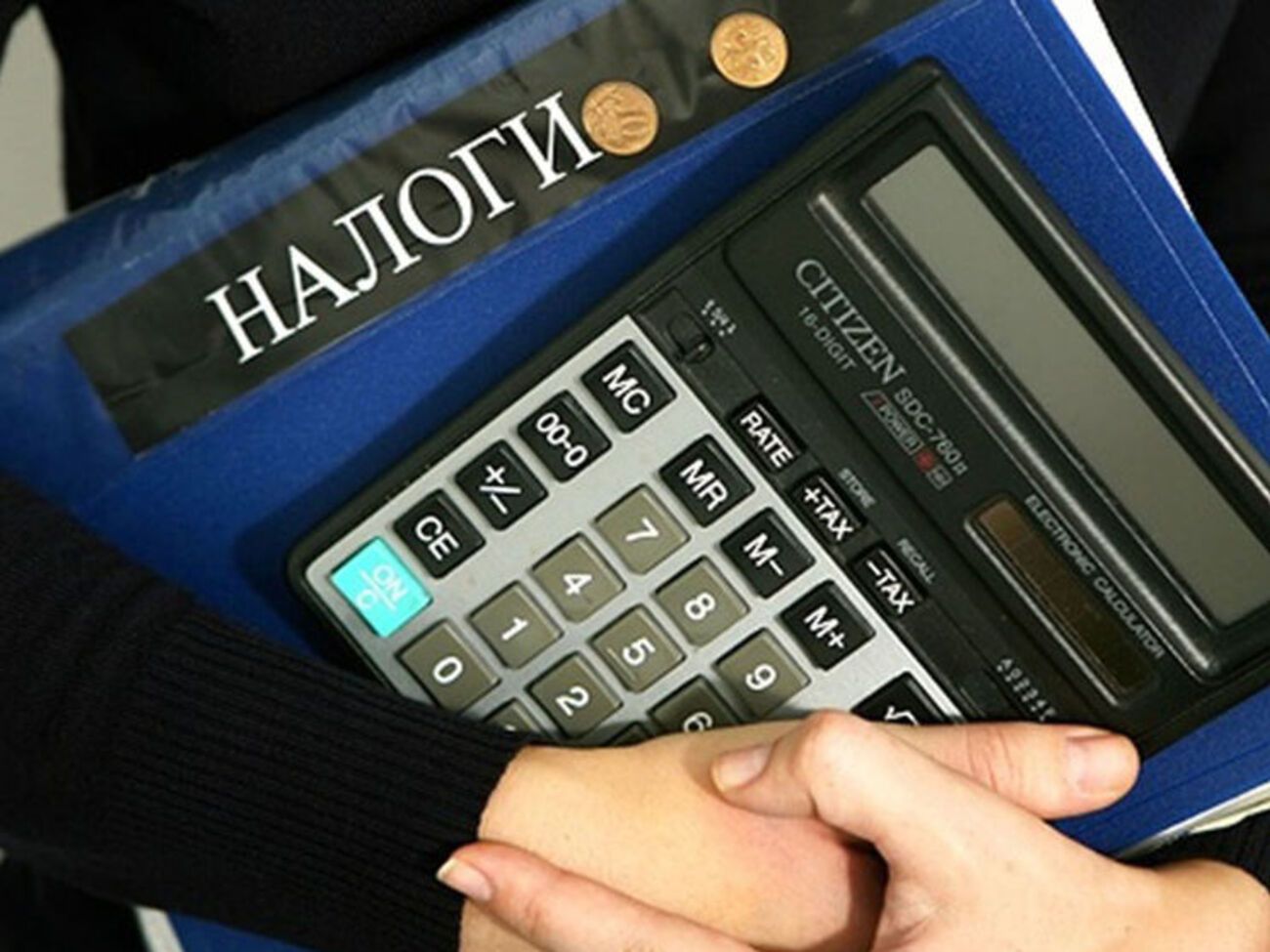 Попавшим под санкции россиянам позволили не платить налоги