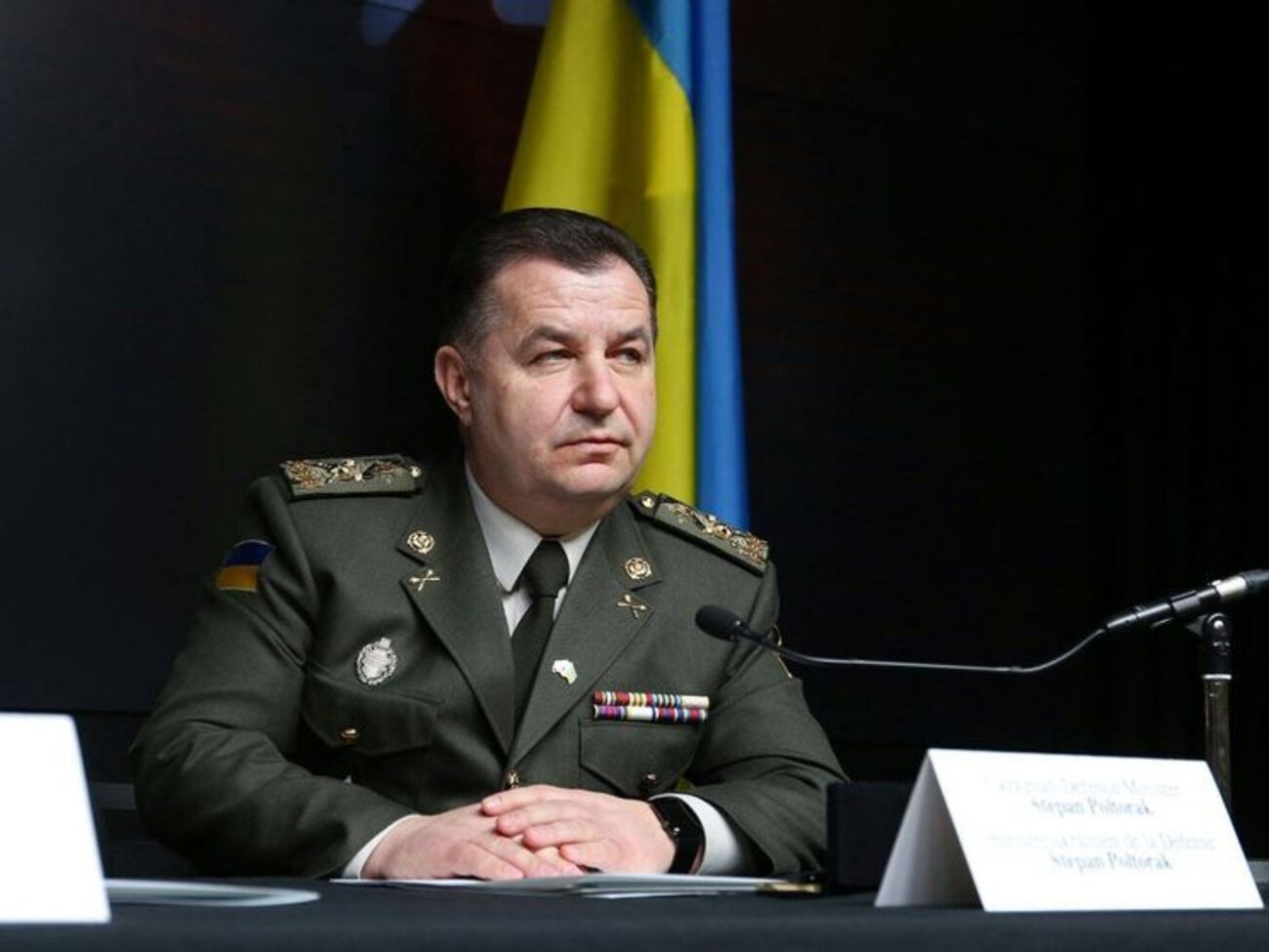 Полторак находится с визитом в Канаде