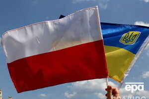 Консульства Польщі в Україні відновлюють роботу