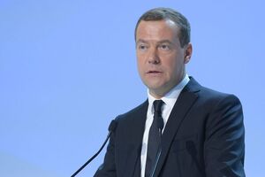 Медведєв: Політичні цілі цілком очевидні
