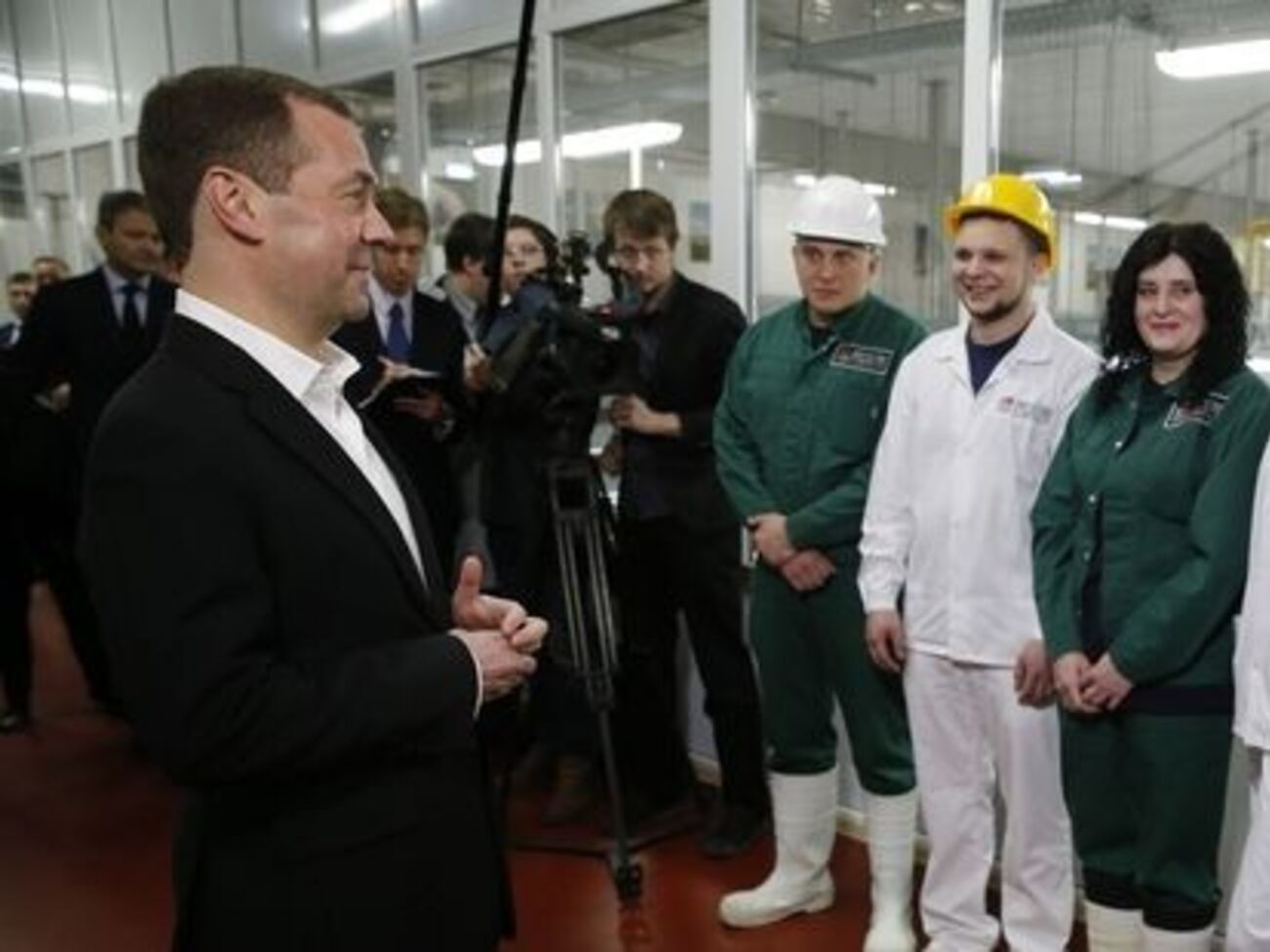 Медведєв: Робиться все за принципом "компоту"