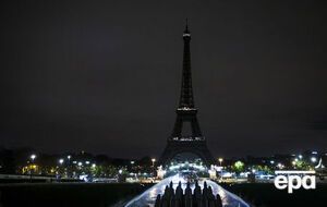 Ейфелева вежа погасить вогні