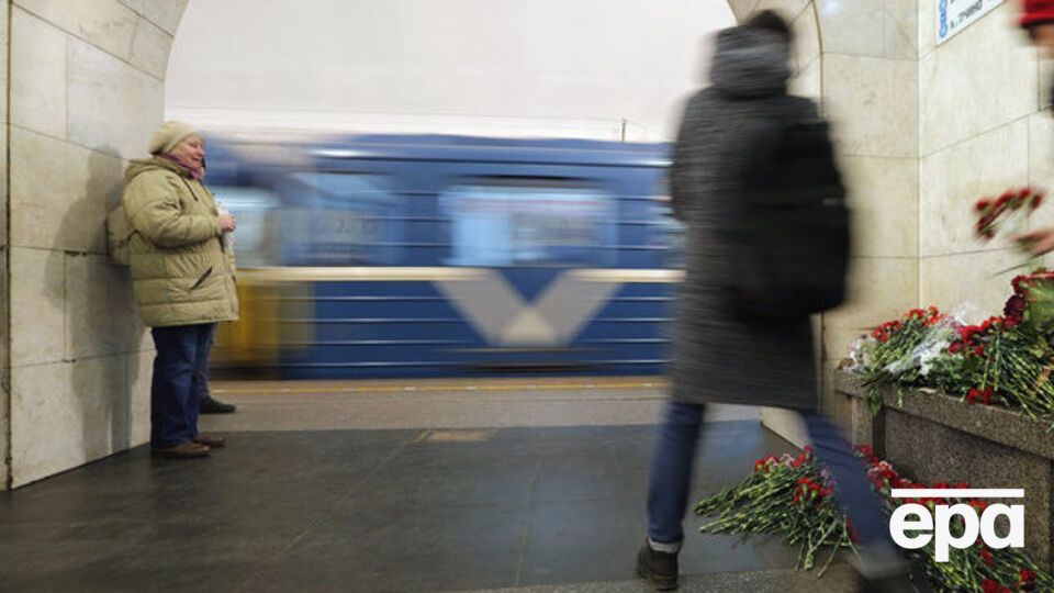 Смертник міг випадково підірвати бомбу, заявило джерело в органах