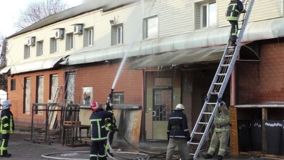 Масштабный пожар произошел в Чернигове