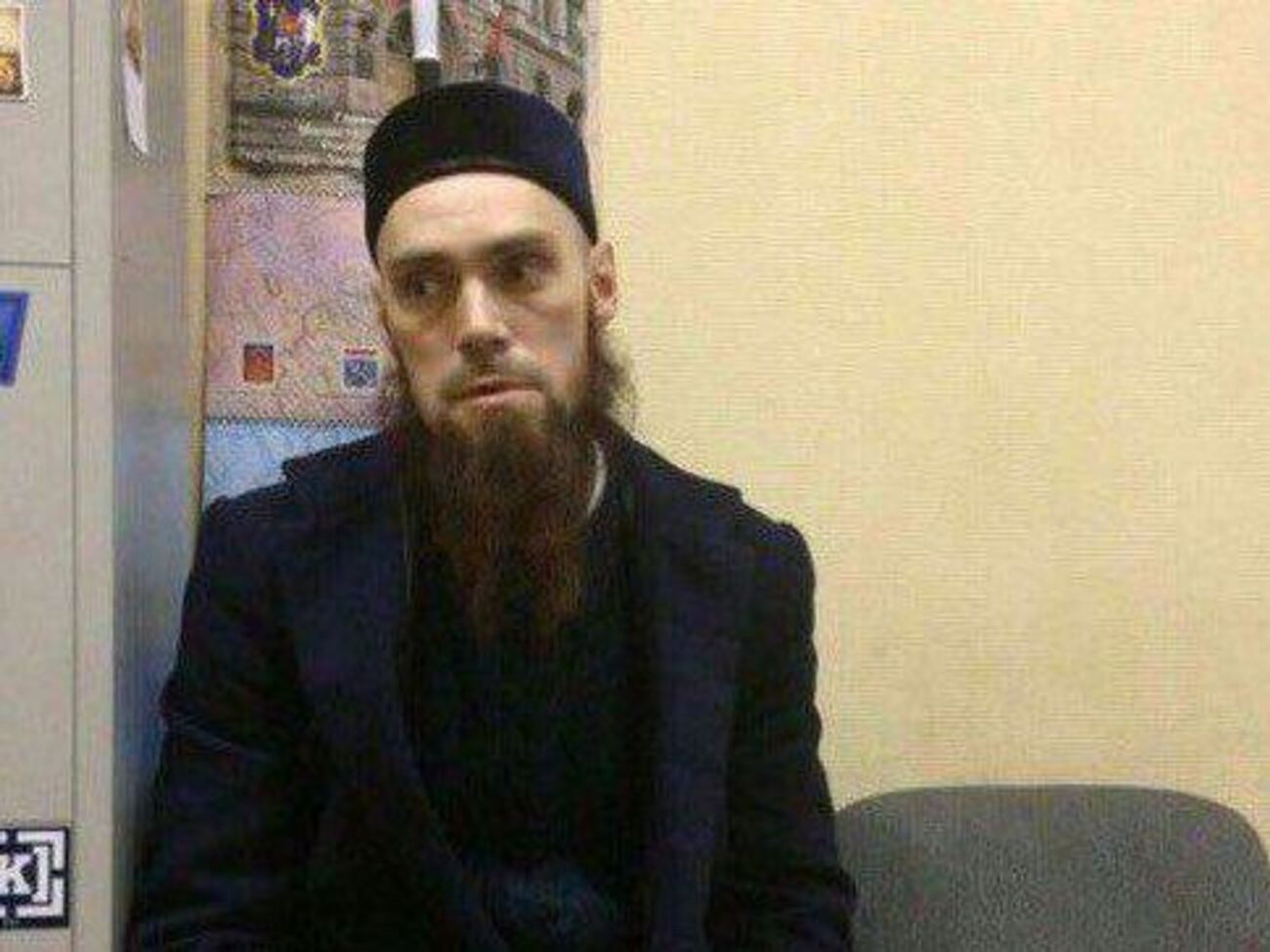 Никитин потерял работу и не смог улететь домой