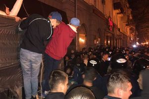 Полиция задержала восьмерых участников столкновений