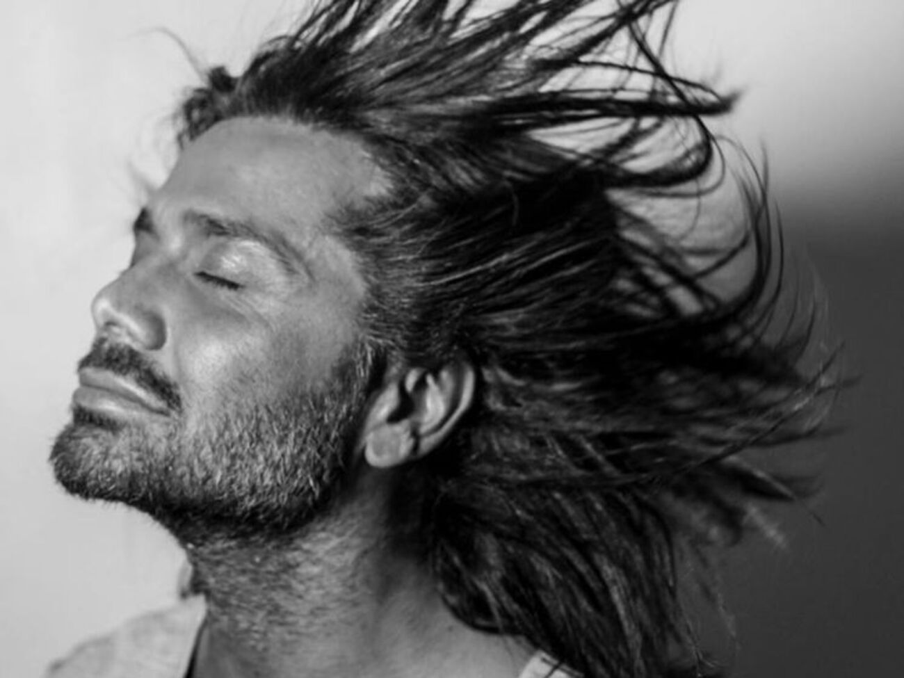 Ахмадов:&nbsp;С днем рождения, любимая! Будь счастлива!