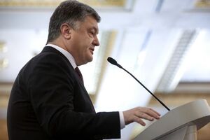 Порошенко: Ми ще чекаємо рішення Ради ЄС