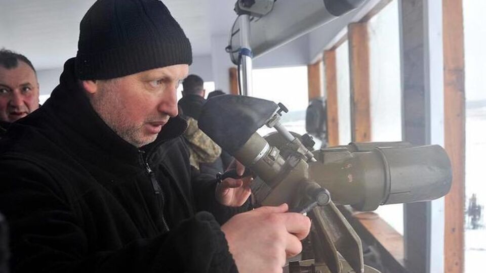 Турчинов: Мы не можем исключать расширения военной агрессии