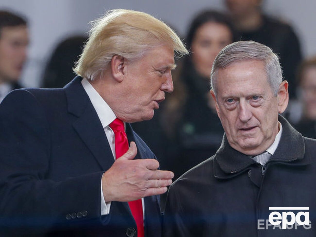 Трамп і Меттіс ведуть консультації про дії в Сирії, повідомляє CNN